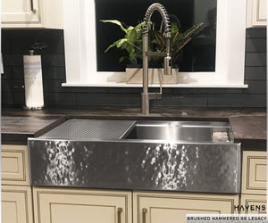 Legacy Farmhouse Sink - Brushed Hammered