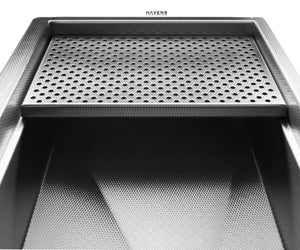 Stainless steel grid drain is perfect for drying dishes