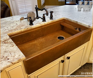 Legacy Farmhouse Sink - Hammered Copper