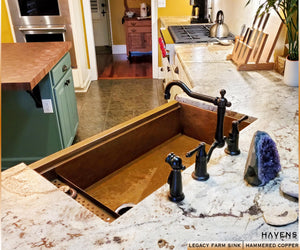 Legacy Farmhouse Sink - Hammered Copper